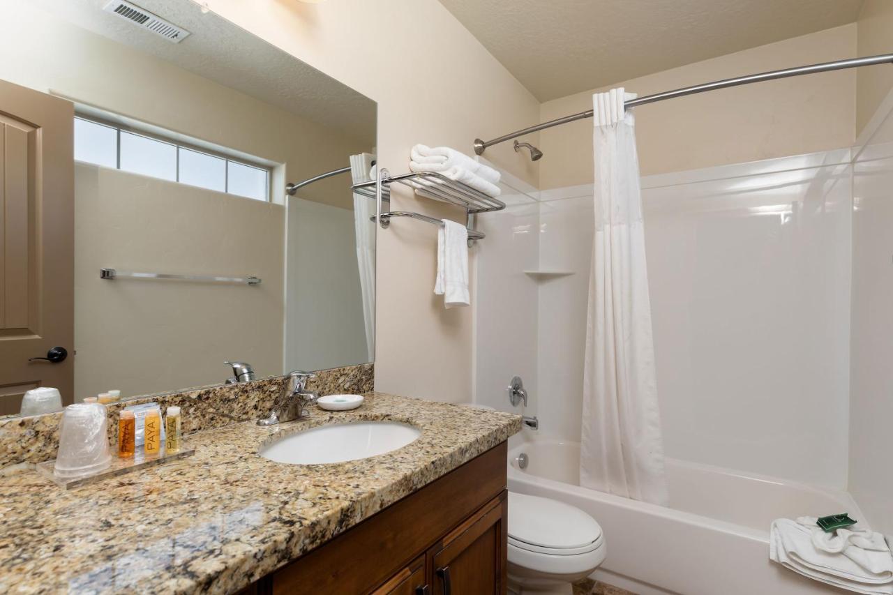 Duchesne Suites エクステリア 写真