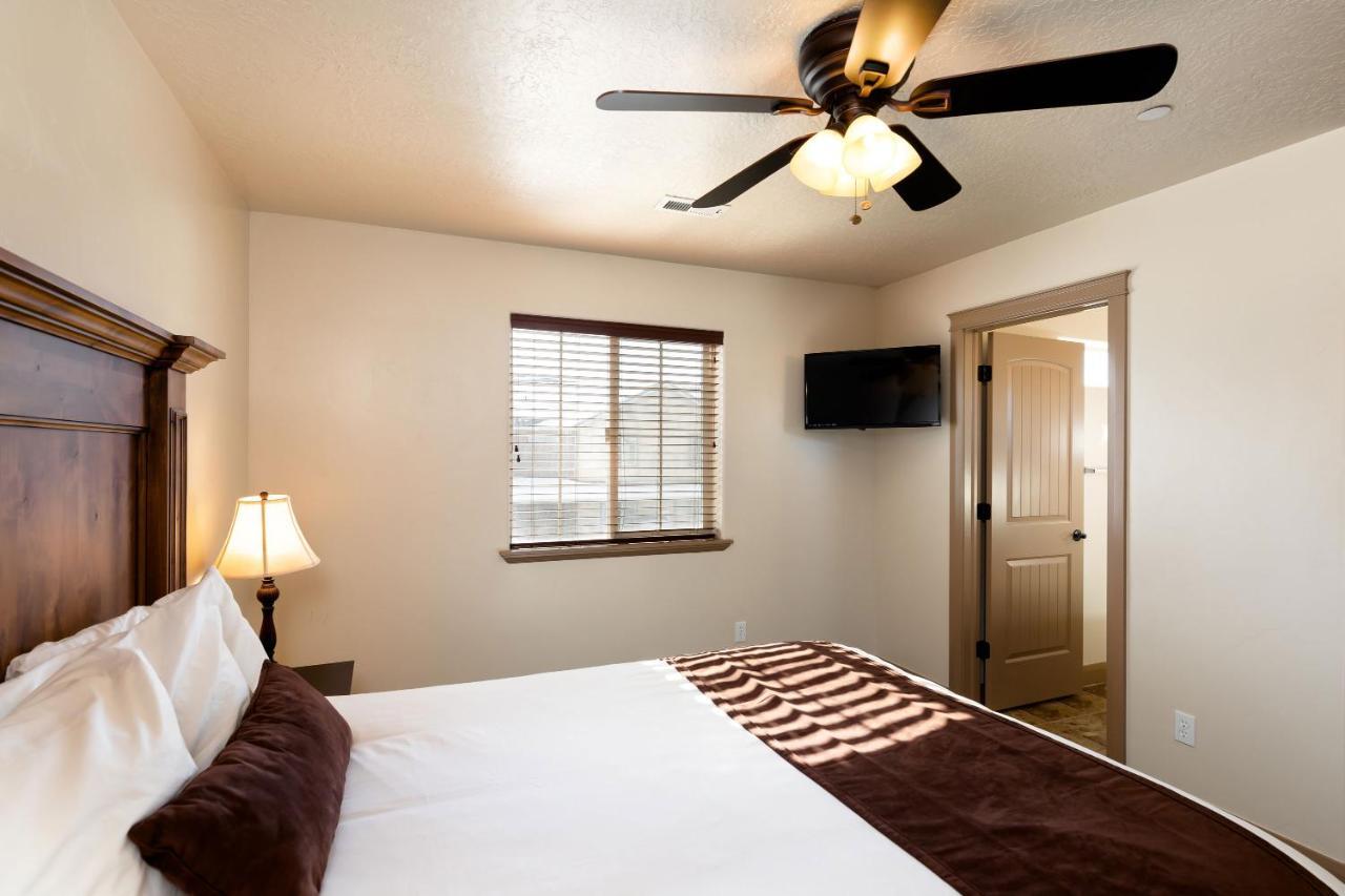 Duchesne Suites エクステリア 写真
